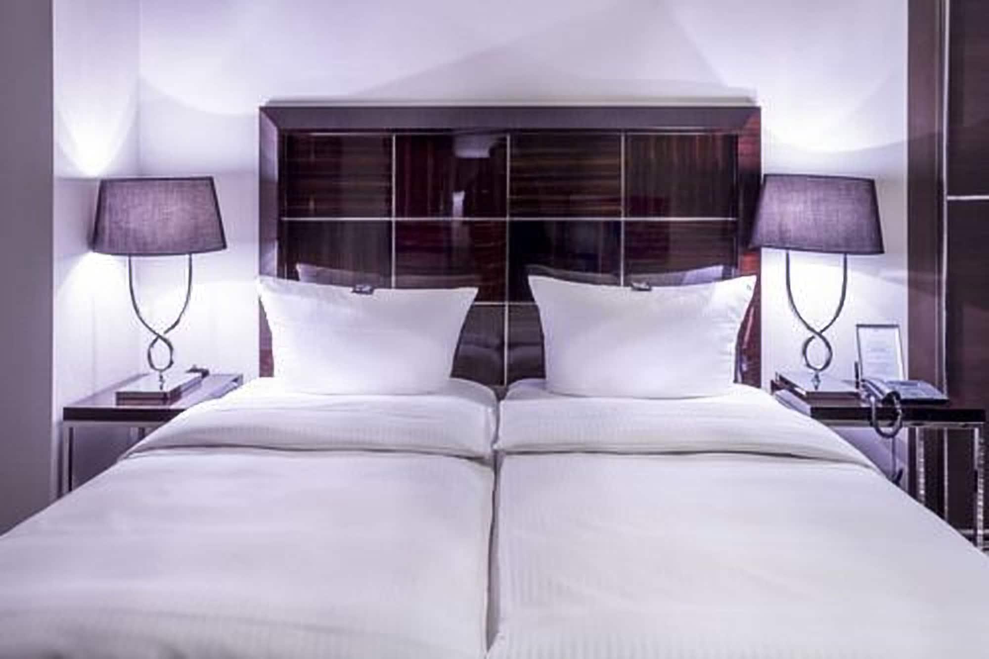 Boutique Hotel Poppenbuetteler Hof ハンブルク エクステリア 写真