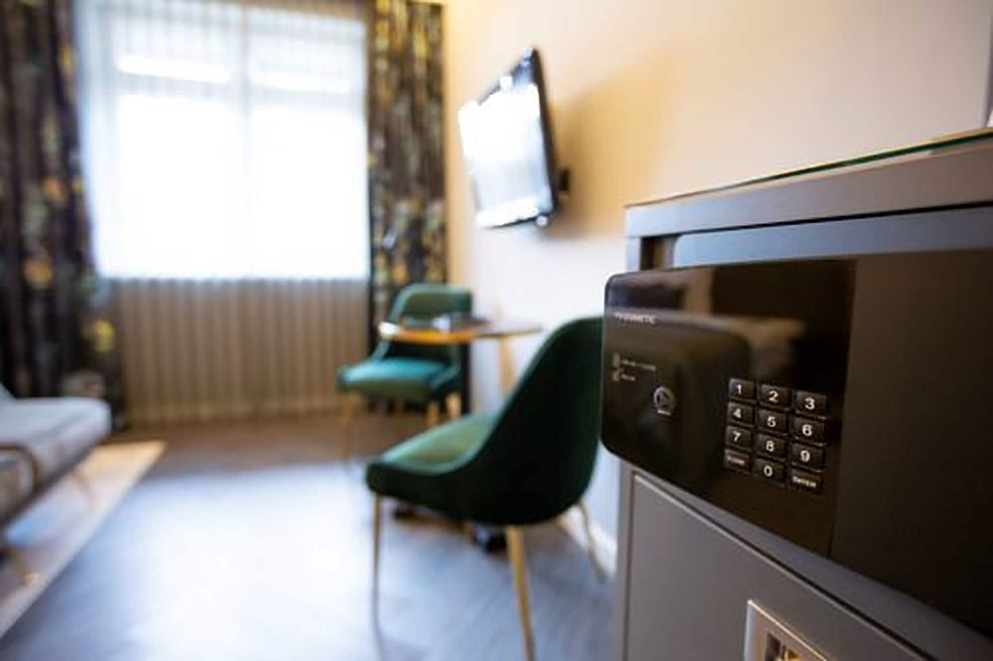 Boutique Hotel Poppenbuetteler Hof ハンブルク エクステリア 写真
