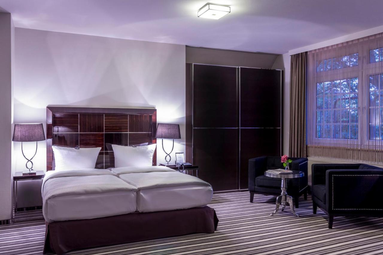 Boutique Hotel Poppenbuetteler Hof ハンブルク エクステリア 写真